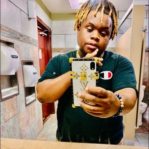 Meet your Posher, Jason